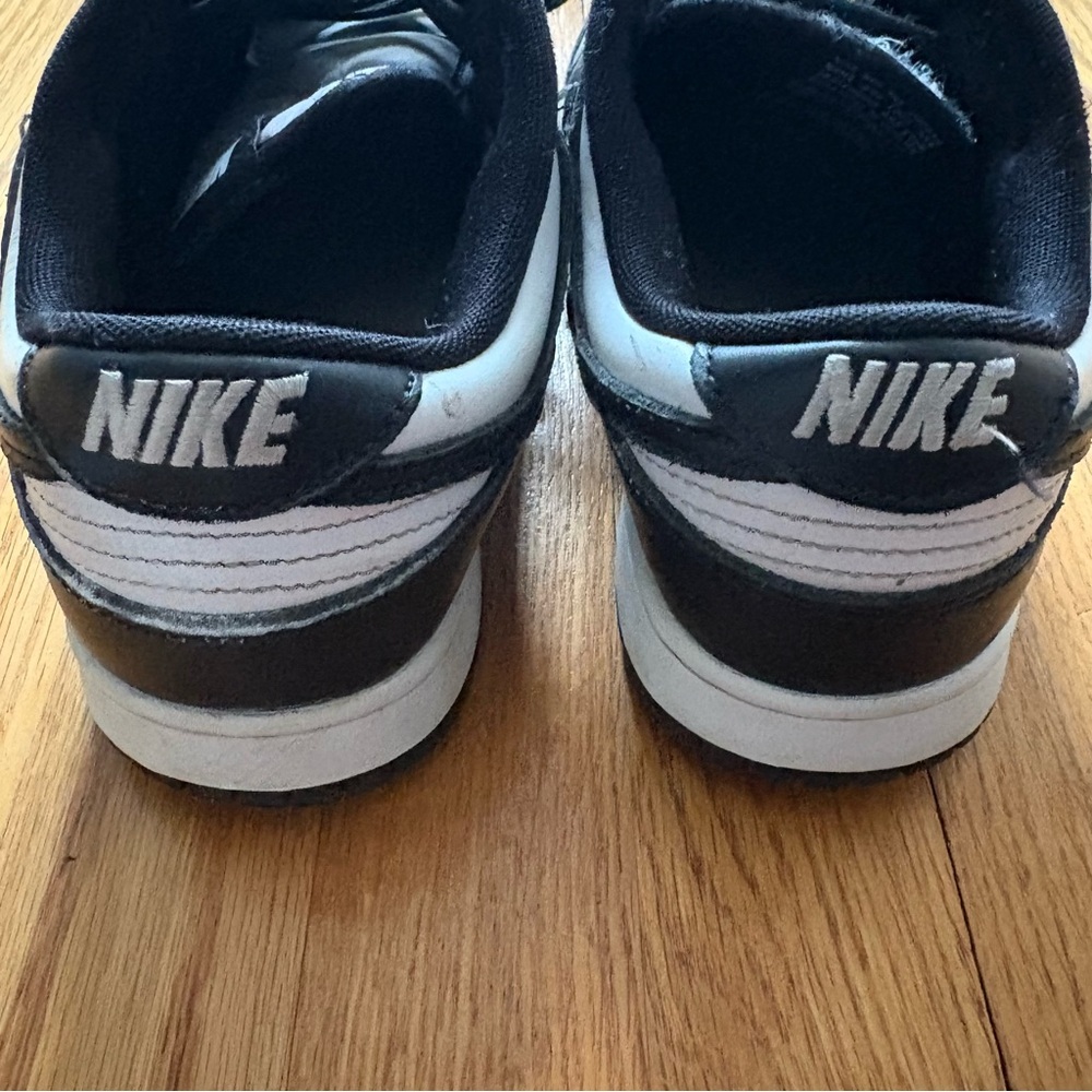 Nike Men's Dunk Low Retro Panda Black White Size 8 Leather - Picture 3 of 15